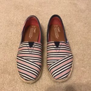Like new TOMS